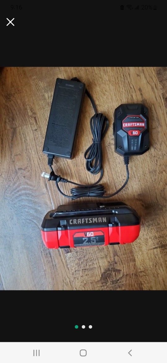 Brand New Craftman Battery V60 2.5 Ah and Charger V60