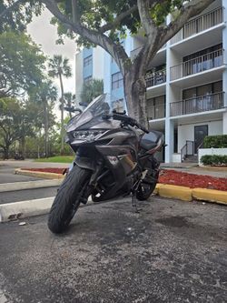 2021 Kawasaki ninja 650