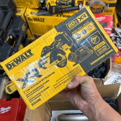 Dewalt 3 Inch Cut Off Tool With Blades $120