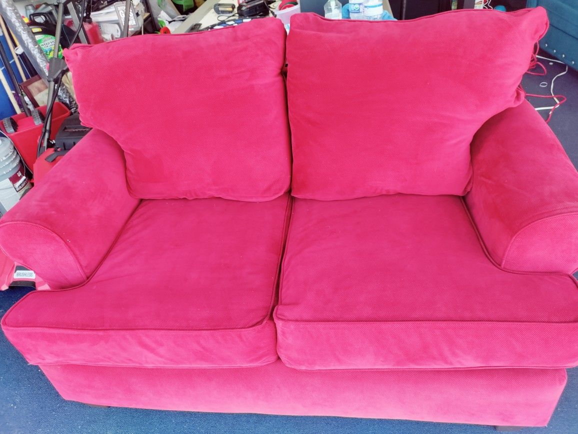 Red Sofa for Sale in Kissimmee, FL OfferUp