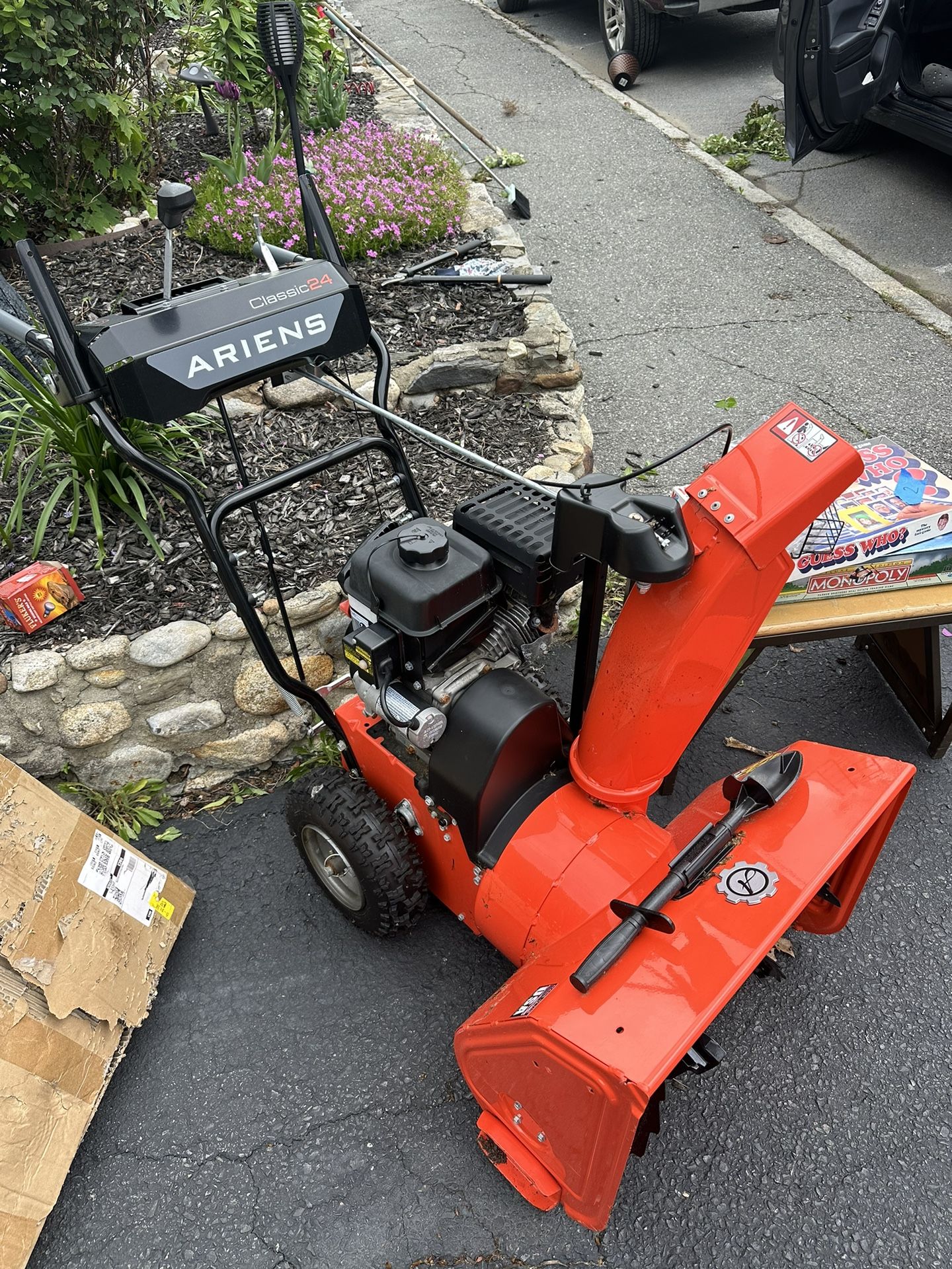 Ariens classic 24 snowblower
