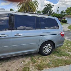 2005 Honda Odyssey