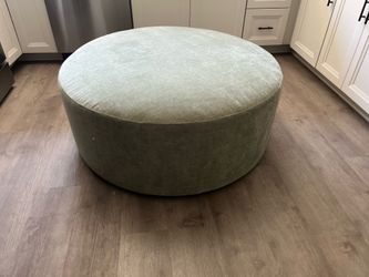 Bassett round ottoman/footstool