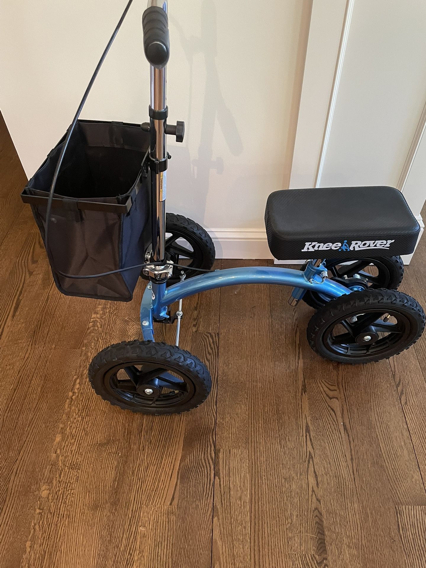 Knee Rover Knee Scooter