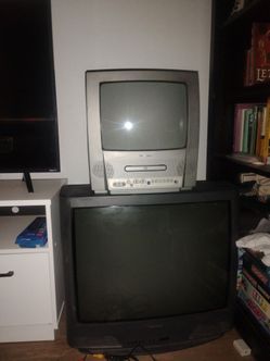 BOX TVS (DVD one sold)