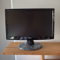 LG Flatron Monitor 