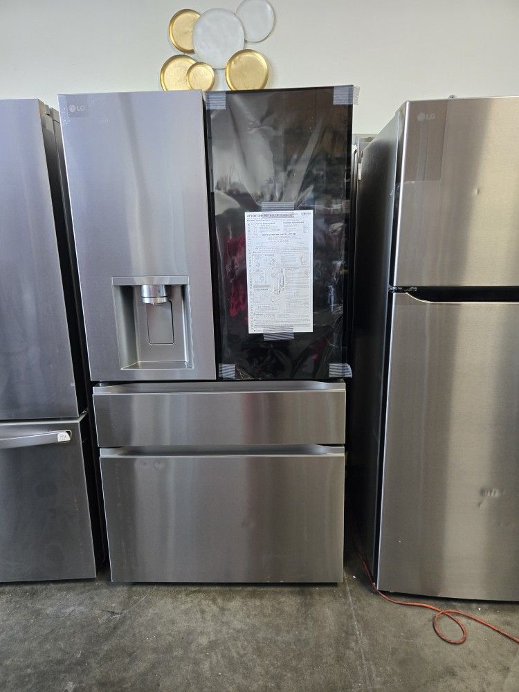 LG 29 cu. ft. Smart InstaView Standard-Depth MAX 4-Door French Door Refrigerator with Full-Convert Drawer