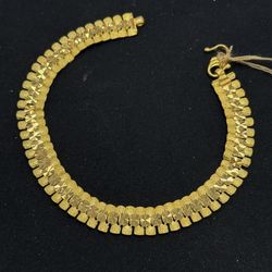 22k Gold Fancy Diamond Cut Bracelet