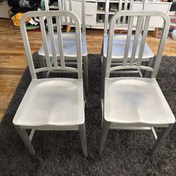 Set Of 4 Vintage  Emeco Aluminum Brushed Chairs 