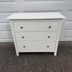 IKEA Hemnes Glossy White 3 Drawer Dresser