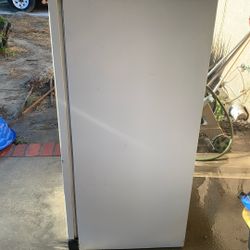 Freezer/frigidaire