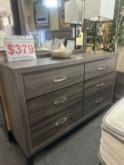 Brand New Gray 4 Piece Queen Bedroom Set