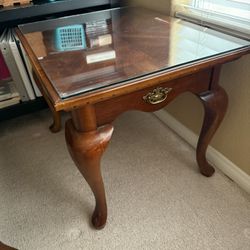 2 End Tables