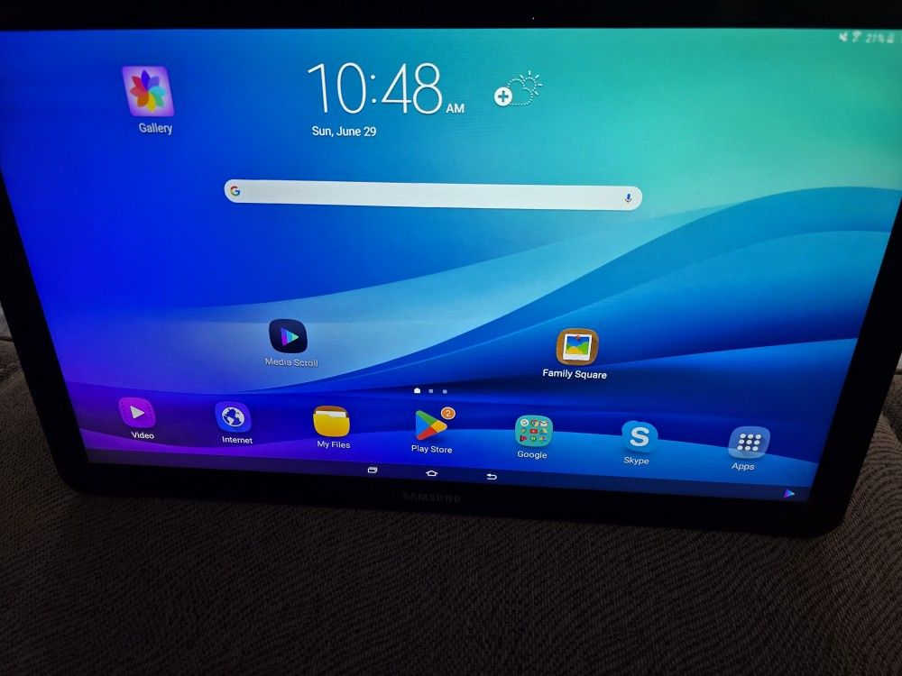 Samsung Galaxy View Tablet 18.4" 32 GB (Wi-Fi) SM-T670