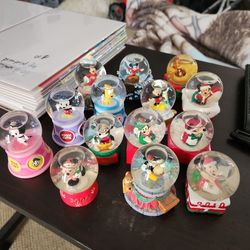 Disney mini sno globe snow globe 15 bucks for whole lot