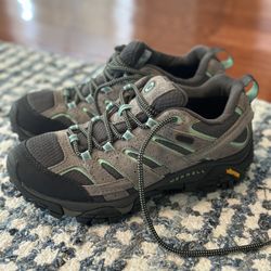 Hiking shoes, Merrell 