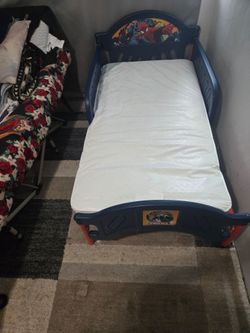 Spiderman toddler bed with matress