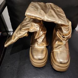 Azalea Wang Gold Boots