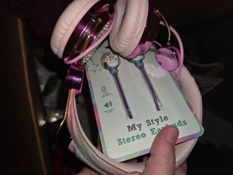Head phones