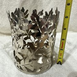 Metal Leaf Candle Holder 