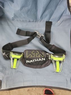 Nathan Running Belt  New $15