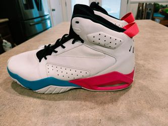 Jordan Lift Off retro style