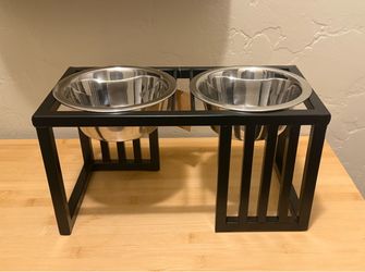 Elevated Double Dog Bowl Feeder Stand