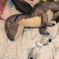 Dinosur 