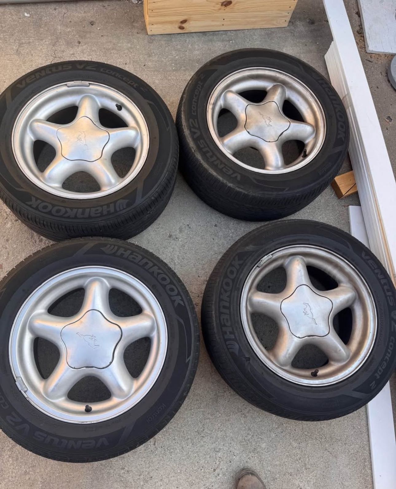 Mustang Rims