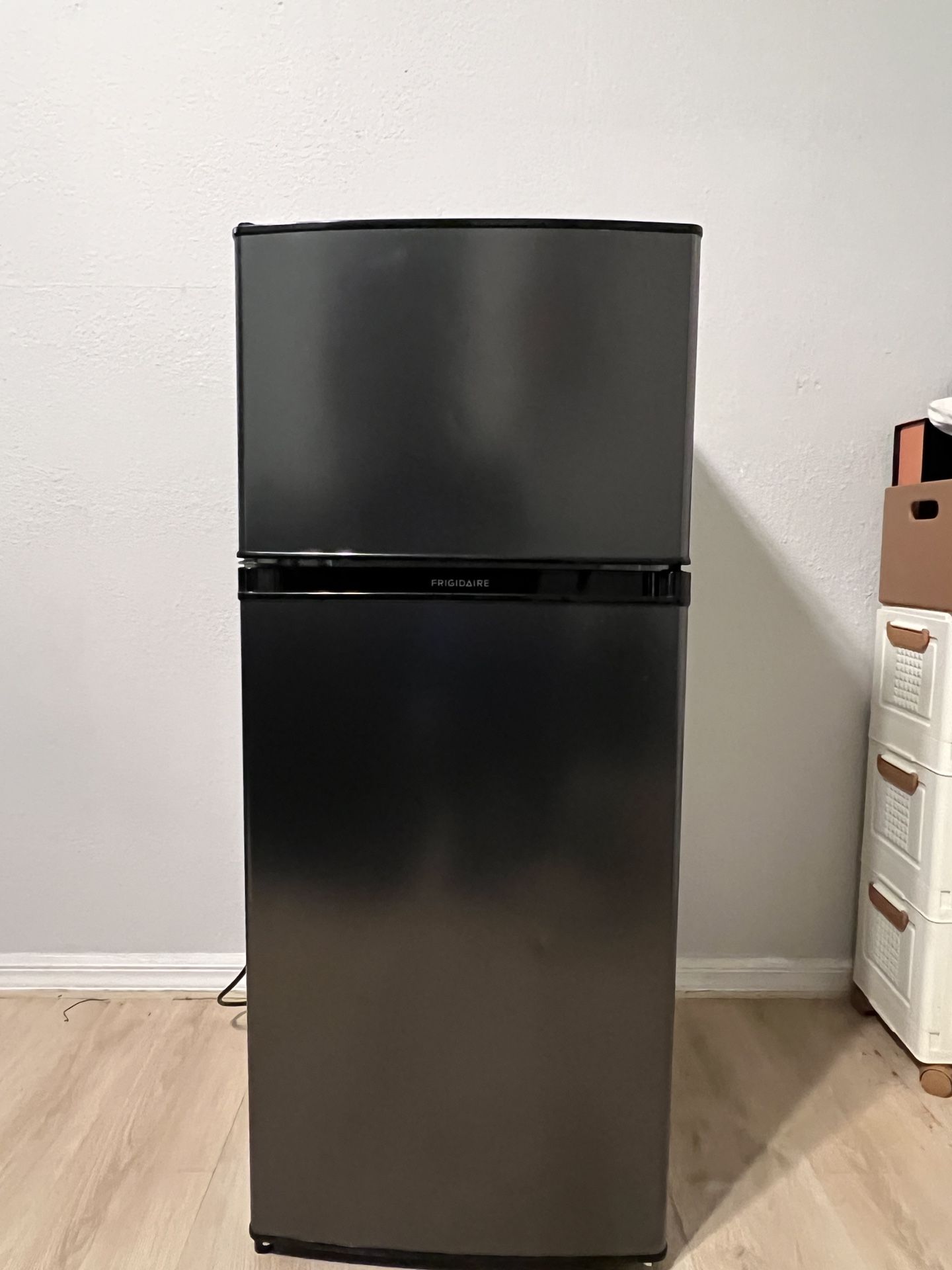 Frigidaire Mini Fridge With Freezer