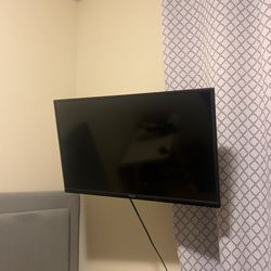 32 Inch Smart TV $50