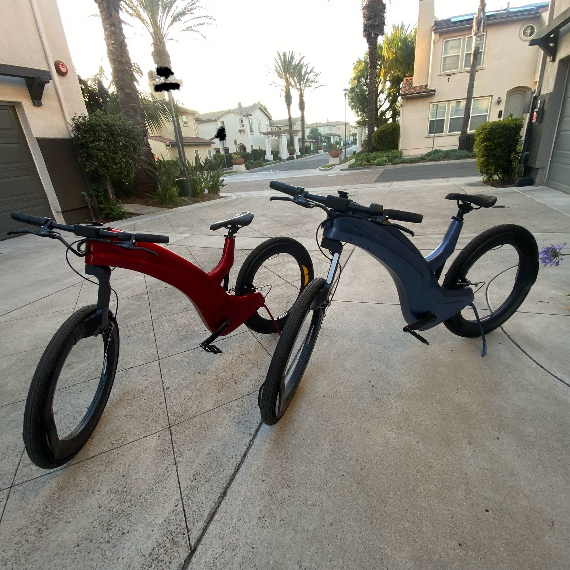 2 Reevo E-Bikes SEND YOUR TRADES $1000 Each Or $1750 For Both