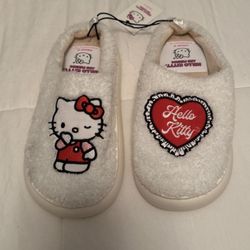 Hello Kitty  Valentines Slippers