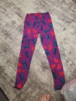 LulaRoe lipstick leggings