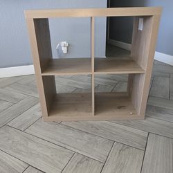 Storage shelf