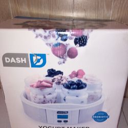 Dash Yogurt Maker 7 Jar