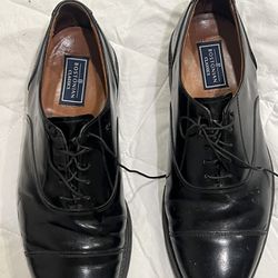 Bostonian, Classics, Cap Shoes size 9  EEE