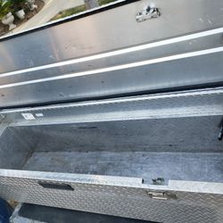 Truck Tool Box