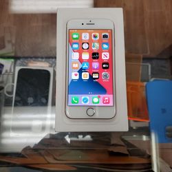 IPhone 8 Gold Factory Unlocked Financing Available! 30 Days Manufacturers Warranty!