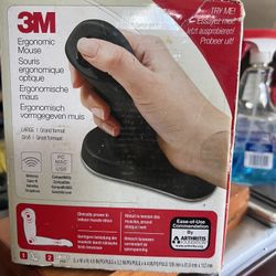 3M Ergonomic Mouse  Wireless EM 550GPL EM550GPS