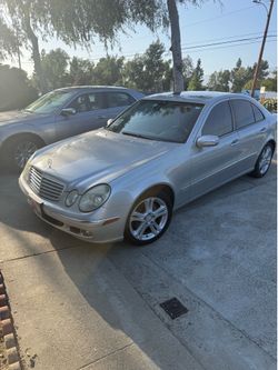 2005 Mercedes-Benz E-Class