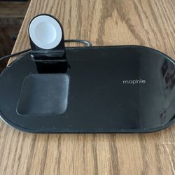mophie 3 in 1 Wireless Charge Pad - 7.5W Charging Pad for iPhone, Airpods, and Apple Watch