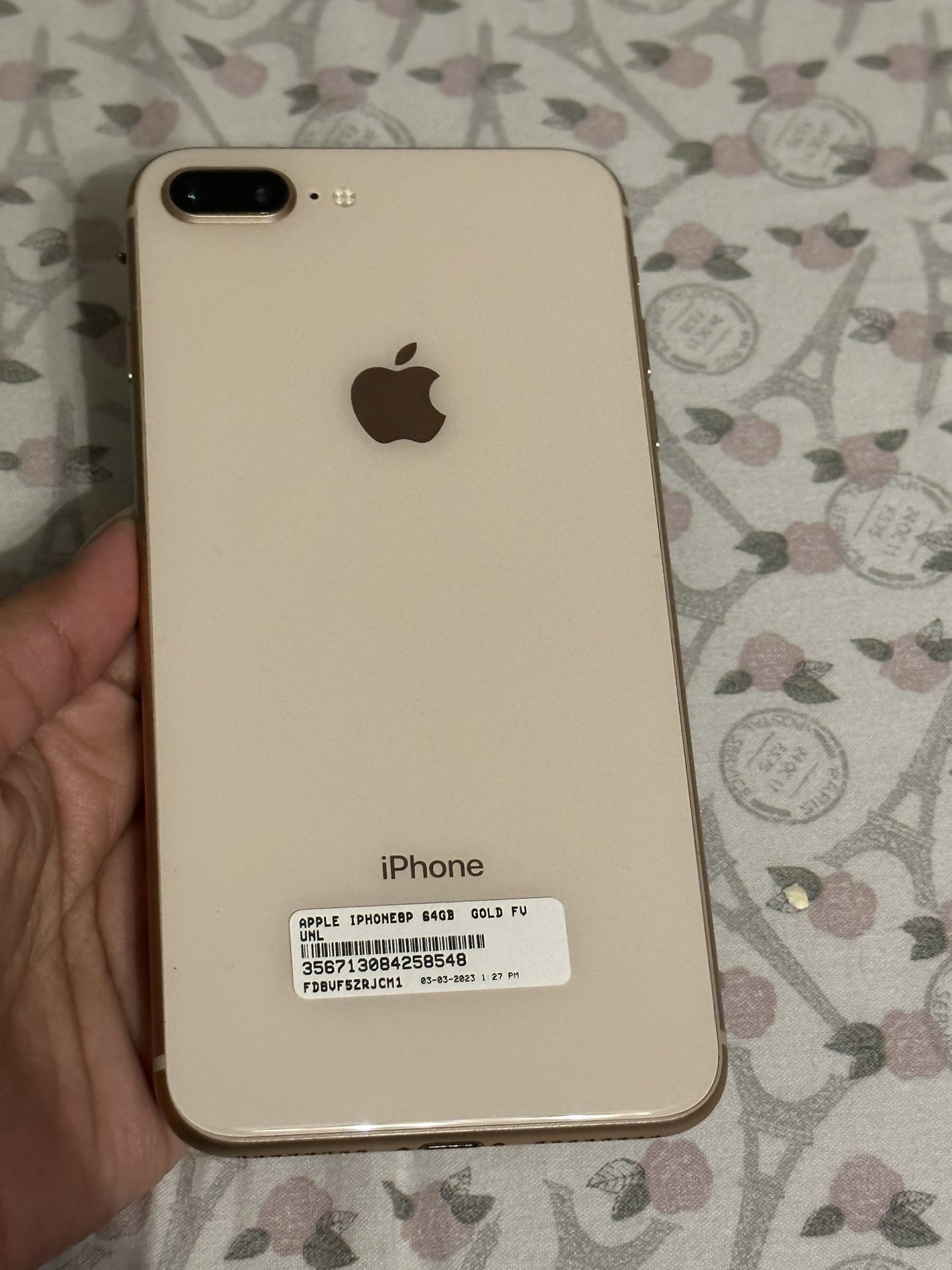 IPhone 8 Plus (64gb) Gold UNLOCKED