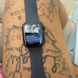 Apple Watch SE
