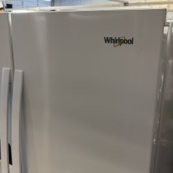 Whirlpool 21.4 Cu Ft. 33” Refrigerator 