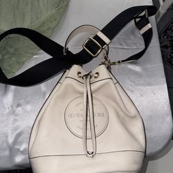 Coach bucket bag
