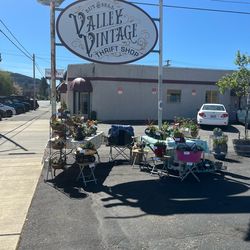 *** Mother’s Day Gifts *** - Saturday, May 9 Valley Vintage in Sedro Woolley