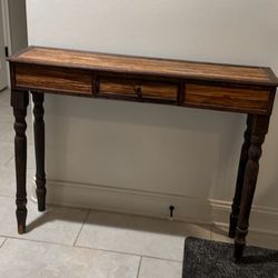 Entry table accent peice