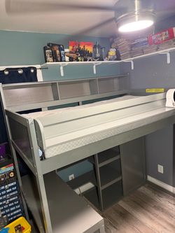 Twin Loft Bed with Desk and closet