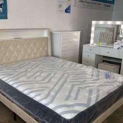 Queen Bedroom Set $54 Down
